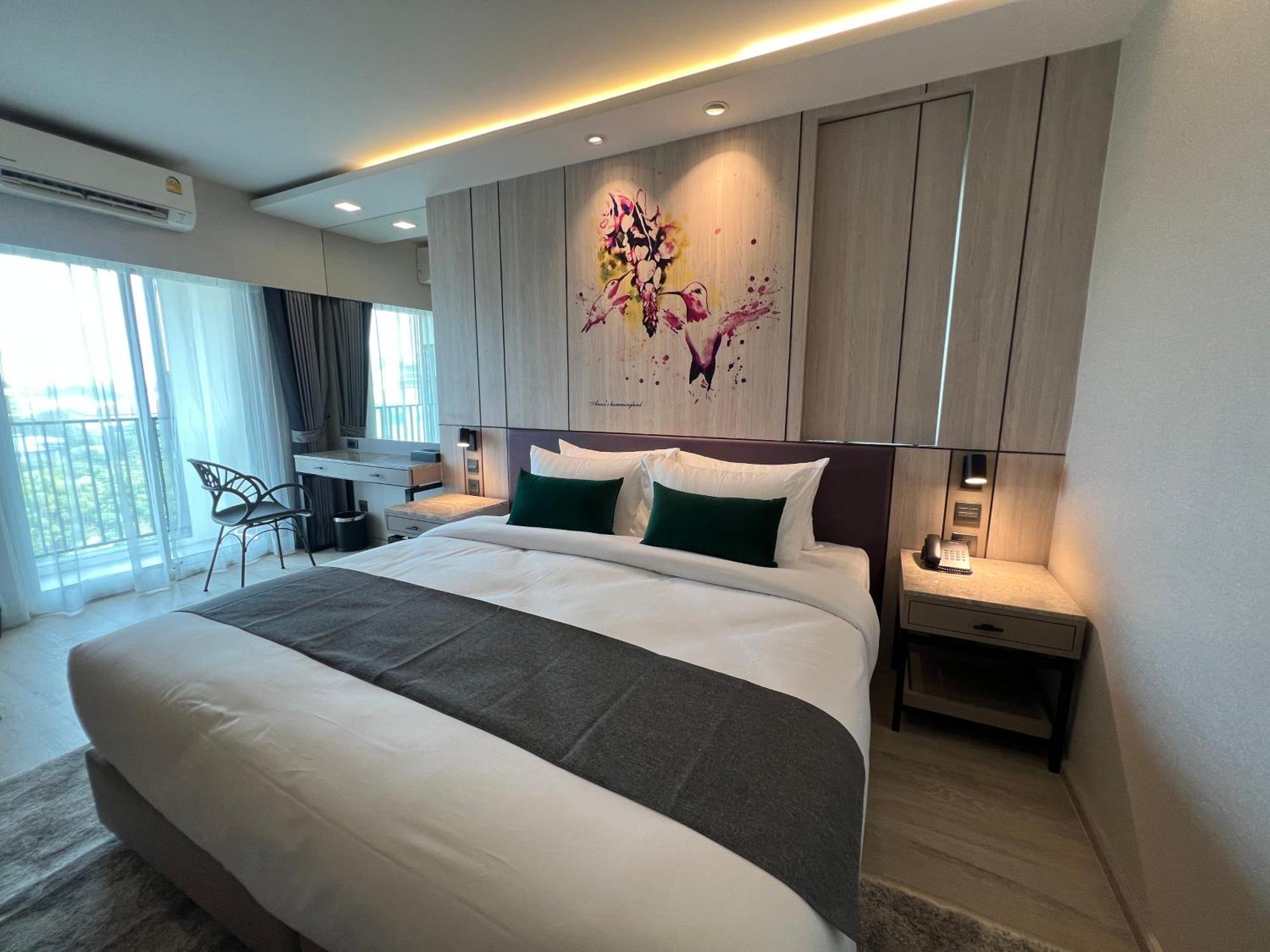 Arni Skye Hotel Бангкок Экстерьер фото