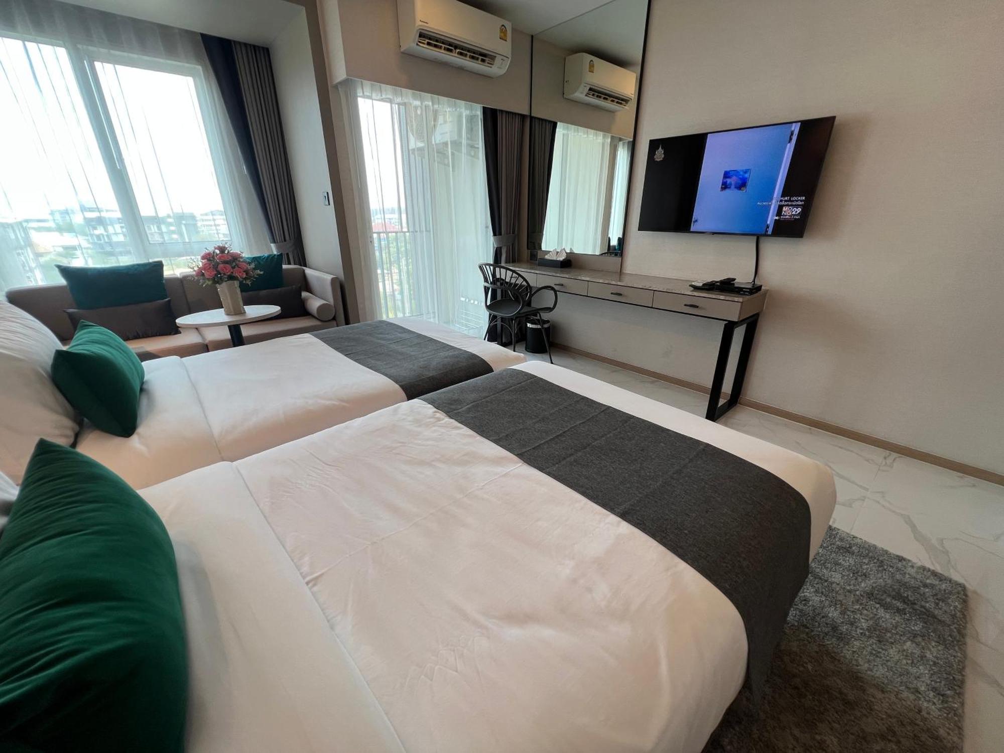 Arni Skye Hotel Бангкок Экстерьер фото