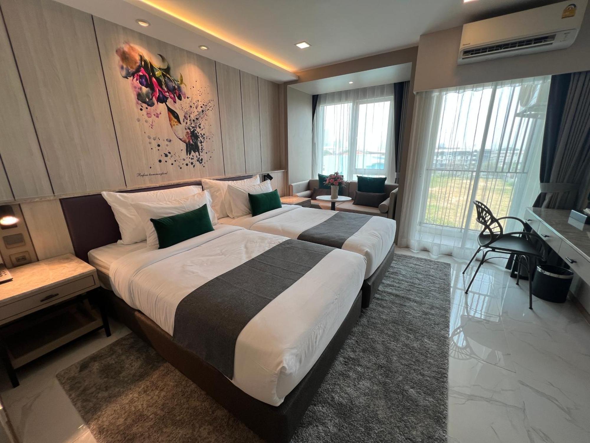 Arni Skye Hotel Бангкок Экстерьер фото